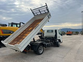 Ανατροπή Mitsubishi 2016 CANTER-thumb-6