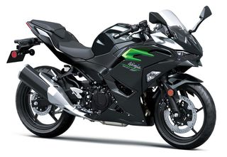 Kawasaki Ninja 500 2025
