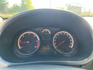 Opel Corsa 2008-thumb-6