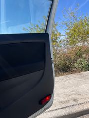 Opel Corsa 2008-thumb-9