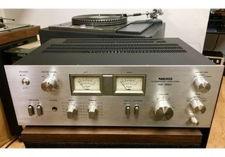 NIKKO - NA 550 VINTAGE  INTEGRATED AMPLIFIER