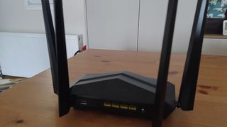 Tenda AC10U-thumb-1