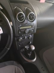 Nissan Qashqai+2 2010-thumb-7