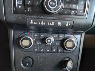 Nissan Qashqai+2 2010-thumb-8