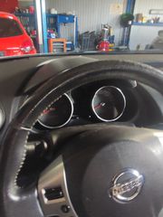 Nissan Qashqai+2 2010-thumb-17
