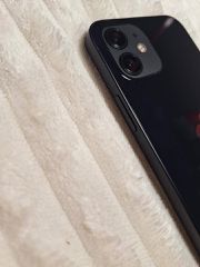iPhone 12-thumb-2
