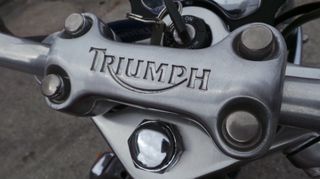 Triumph Thunderbird 1996-thumb-17