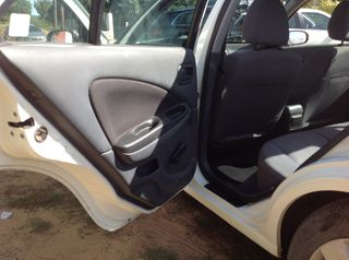 Nissan Almera 2005 ALMERA-thumb-9