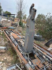 Ανατρεπόμενο Για Containers Με Βραχίονες Ackermann 2005