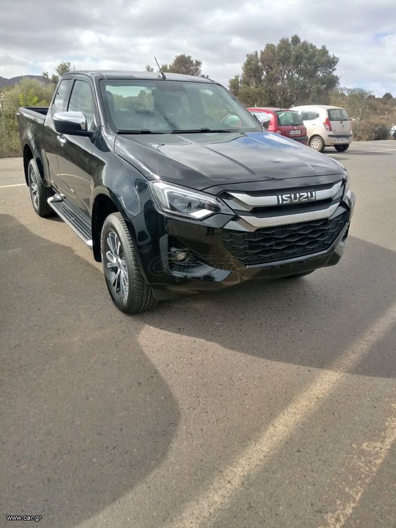 Isuzu D-Max 2025 GRAVITY