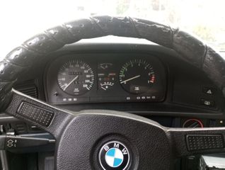 Bmw 518 1984-thumb-6