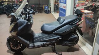 Sym GTS 300 2013 F4 ABS-thumb-1