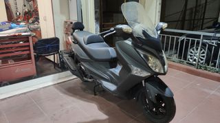 Sym GTS 300 2013 F4 ABS-thumb-2