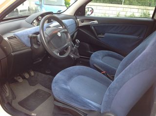 Lancia Ypsilon 2004 1.2-thumb-12