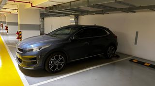 Kia XCeed 2020-thumb-1