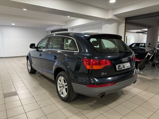Audi Q7 2006 7SEATS/PANORAMA AUTOK-thumb-5