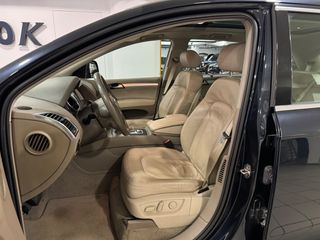 Audi Q7 2006 7SEATS/PANORAMA AUTOK-thumb-9