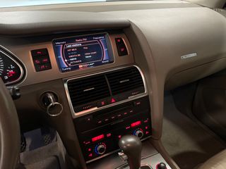 Audi Q7 2006 7SEATS/PANORAMA AUTOK-thumb-13