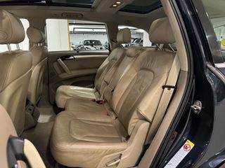 Audi Q7 2006 7SEATS/PANORAMA AUTOK-thumb-18
