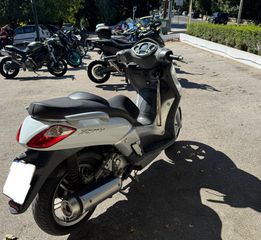 Yamaha X-CITY 250 2012-thumb-3