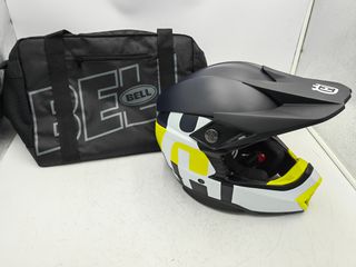 BELL MOTO-10 SPHERICAL RAILED XS   3HS220012401