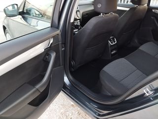 Skoda Octavia 2015 OCTAVIA 1.6 Diesel caravan-thumb-57