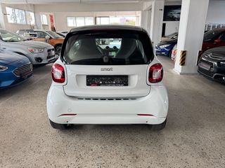 Smart ForTwo 2016 AYTOMATO, PANORAMA,NAVI!-thumb-4