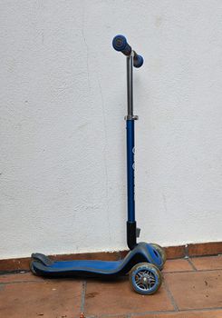 ΠΑΙΔΙΚΟ ΠΑΤΙΝΙ Globber Scooter Elite Deluxe Blue