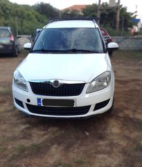 Skoda Roomster 2012 1.2 TSI