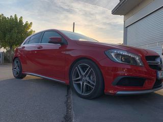 Mercedes-Benz A 45 AMG 2014-thumb-5