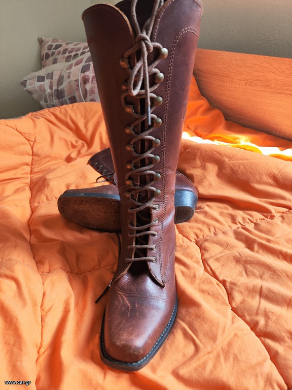 Μπότες cowgirl