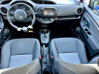 Toyota Yaris 2018 HYBRID ACTIVE PLUS CAMERA AUTOMATIC-thumb-7