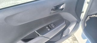 Kia Picanto 2018-thumb-7