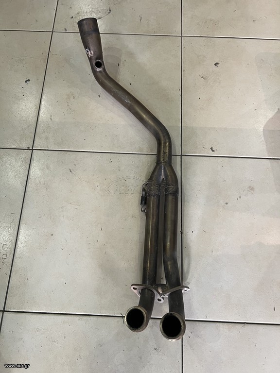 Tmax akrapovic