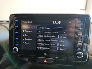 Toyota Yaris Cross 2021 1.5 Hybrid AWD-i PREMIERE Bi-Tone *Panorama*4x4*-thumb-73