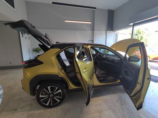 Toyota Yaris Cross 2021 1.5 Hybrid AWD-i PREMIERE Bi-Tone *Panorama*4x4*-thumb-108