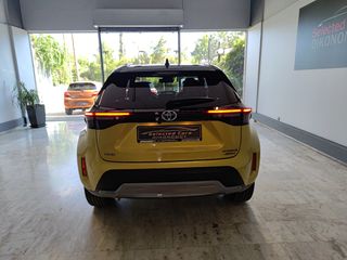 Toyota Yaris Cross 2021 1.5 Hybrid AWD-i PREMIERE Bi-Tone *Panorama*4x4*-thumb-5