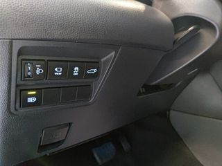 Toyota Yaris Cross 2021 1.5 Hybrid AWD-i PREMIERE Bi-Tone *Panorama*4x4*-thumb-51