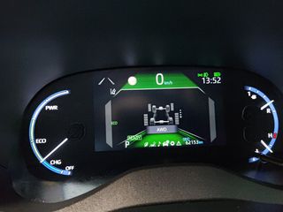 Toyota Yaris Cross 2021 1.5 Hybrid AWD-i PREMIERE Bi-Tone *Panorama*4x4*-thumb-54