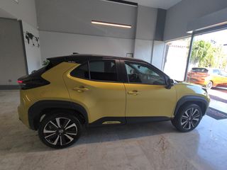 Toyota Yaris Cross 2021 1.5 Hybrid AWD-i PREMIERE Bi-Tone *Panorama*4x4*-thumb-7