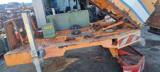 ΒΑΣΗ ΓΙΑ ΜΗΧΑΝΗ MERCEDES BENZ 813 .814 917 1120  ME ΡΕΖΕΡΒΟΥΑΡ ΚΑΙ ΚΑΛΛΥΜΑ ΠΤΥΣΩΜΕΝΟ