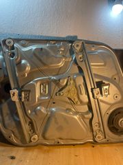 HYUNDAI I30 08-12 ΓΡΥΛΛΟΣ ΠΑΡΑΘΥΡΟΥ ΕΜΠΡΟΣ ΔΕΞΙΣ