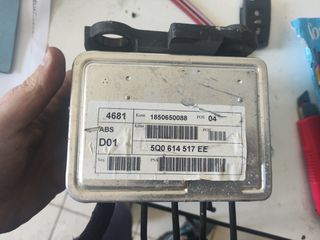 VW T-ROC  Μοναδα ABS