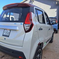 Κόμπακτ / Hatchback 2025 Ecosmart SL-thumb-2