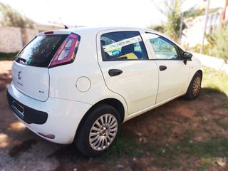 Fiat Punto 2011 1.2-thumb-2