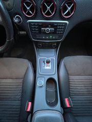 Mercedes-Benz A 45 AMG 2014-thumb-15