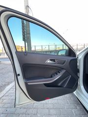 Mercedes-Benz A 45 AMG 2014-thumb-20
