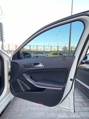 Mercedes-Benz A 45 AMG 2014-thumb-24