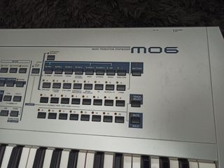 Yamaha MO6 Workstation Synth-thumb-8