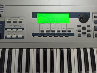 Yamaha MO6 Workstation Synth-thumb-14